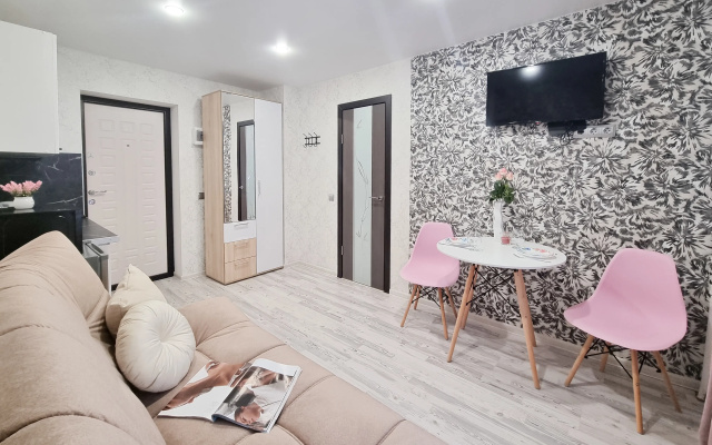 LovelyHome39 u Korolevskih vorot studiya 4 Apartments