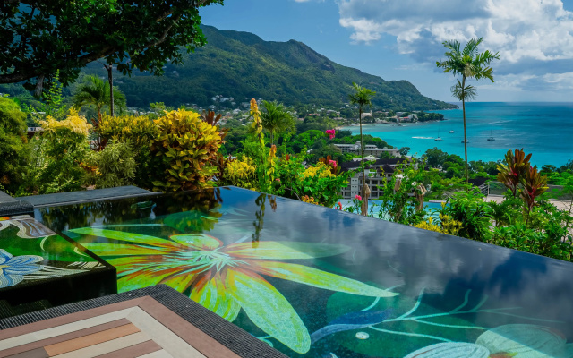 Gardens Hill Resort & Spa