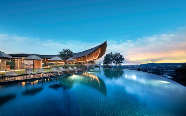 Отель Noku Phuket