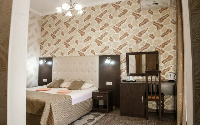 Strass Guest House