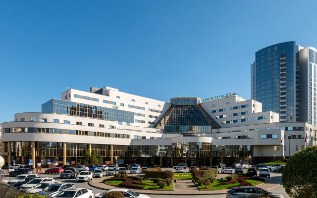 Atrium Palace Hotel
