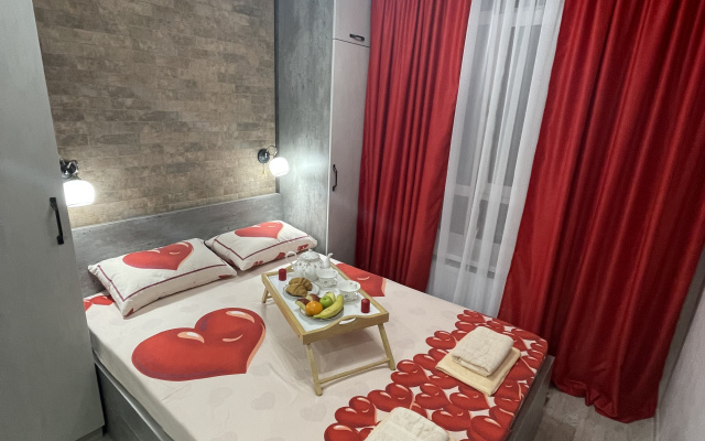 Квартира Romantic House Red