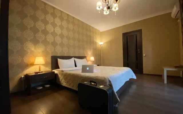 Lavitor Hotel