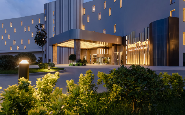 Отель Miracleon Dusit Thani Resort & SPA Anapa 5*