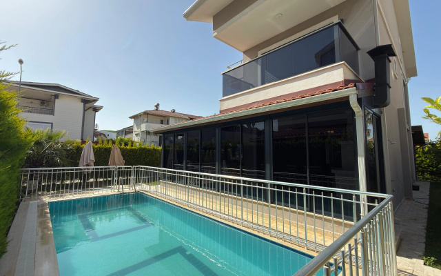 Paradise Town Majesty Villa