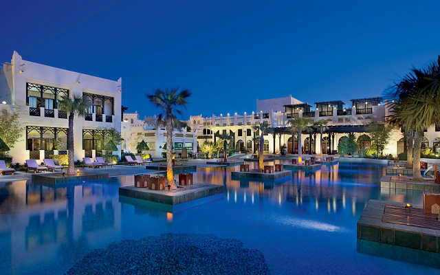 Sharq Village & Spa