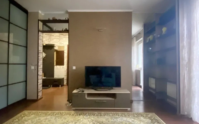 1-K., 2 Krovati Flat