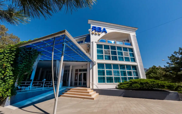 Yava Hotel
