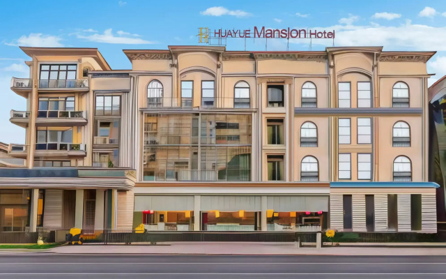 Huayue Mansion Hotel