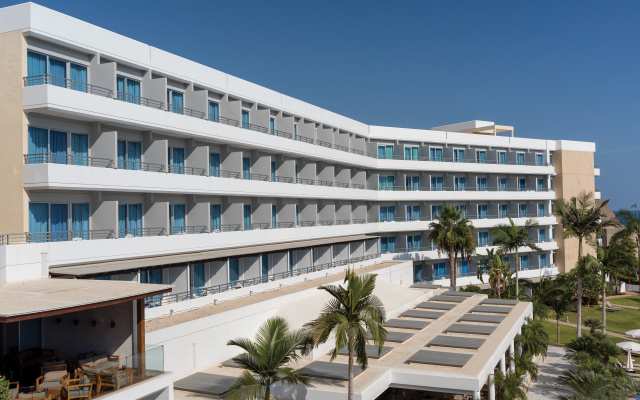 Mediterranean Beach Hotel