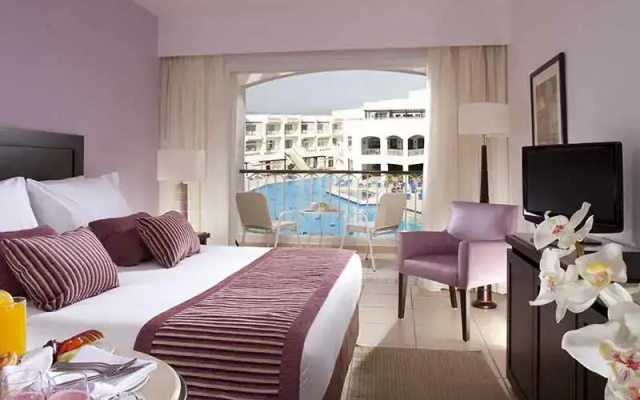 JAZ Neo Sharks Bay