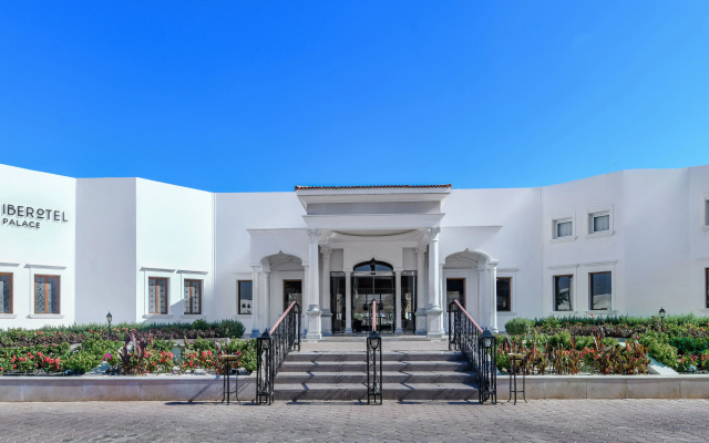 JAZ Elite Palace – Adults Friendly 16 Years Plus